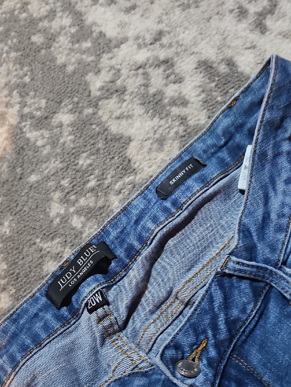 Judy Blue Distressed Blue Ankle Crop Jeans - Picture 4 of 5